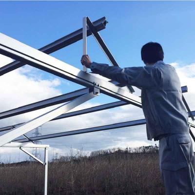 sistemi di montaggio per fattorie solari agricole