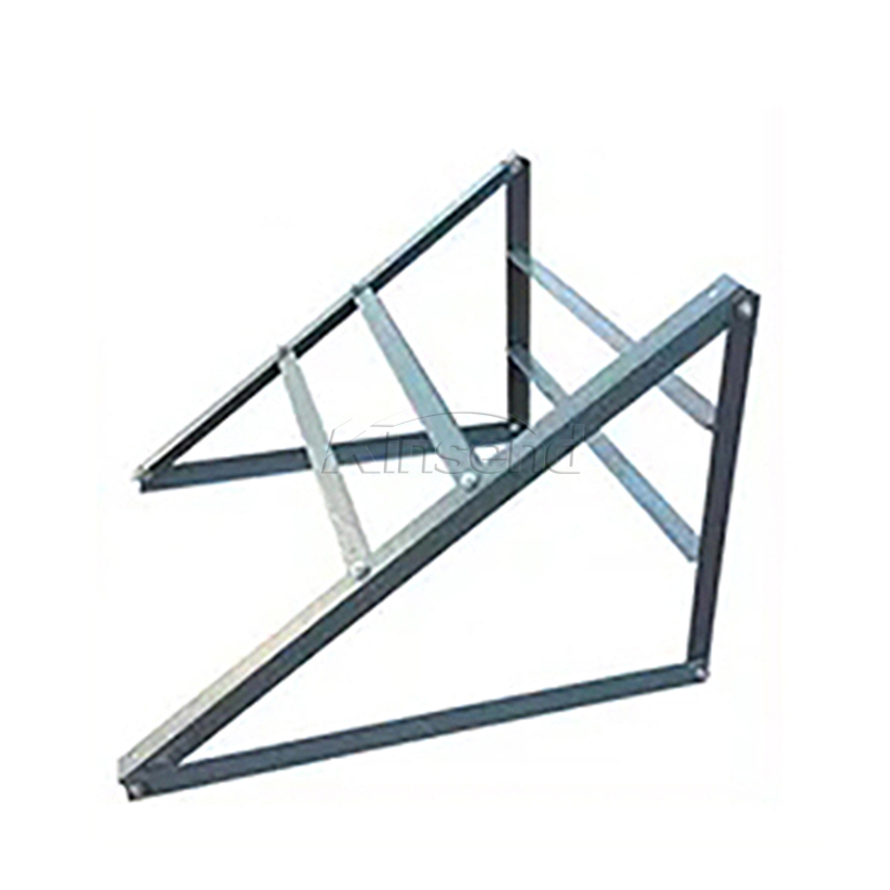 Montaggio del pannello solare domestico portatile triangolare