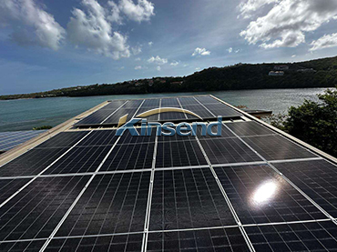 Installazione solare su tetto metallico, Grenada